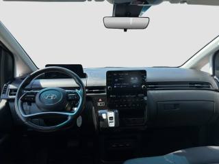HYUNDAI Staria usata 12
