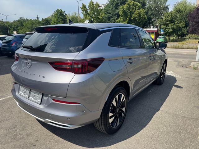OPEL Grandland usata, con Airbag laterali