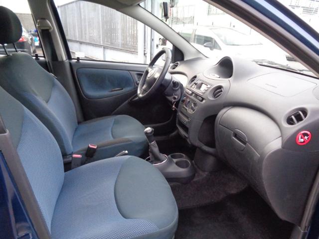 TOYOTA Yaris usata, con Fendinebbia