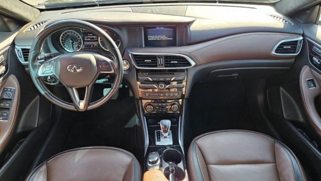 INFINITI QX30 usata, con Regolazione elettrica sedili