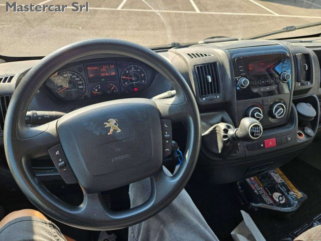 PEUGEOT Boxer usata, con Vivavoce