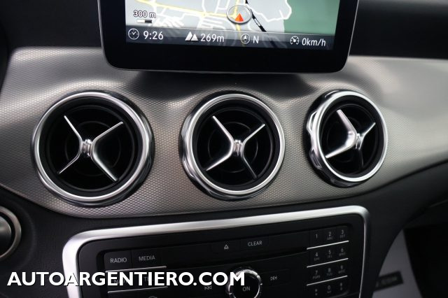 MERCEDES-BENZ GLA 200 usata, con Vetri oscurati