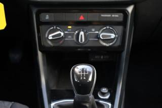 VOLKSWAGEN T-Cross usata, con Vivavoce