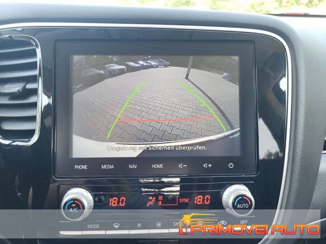 MITSUBISHI Outlander usata, con Airbag laterali