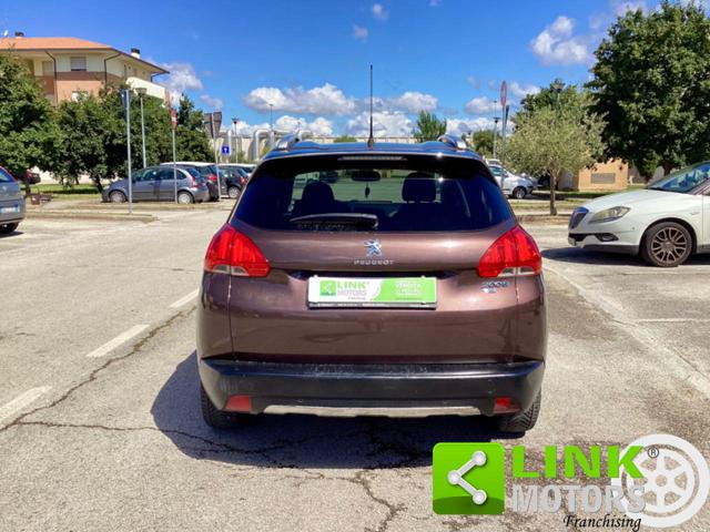 PEUGEOT 2008 usata, con Autoradio