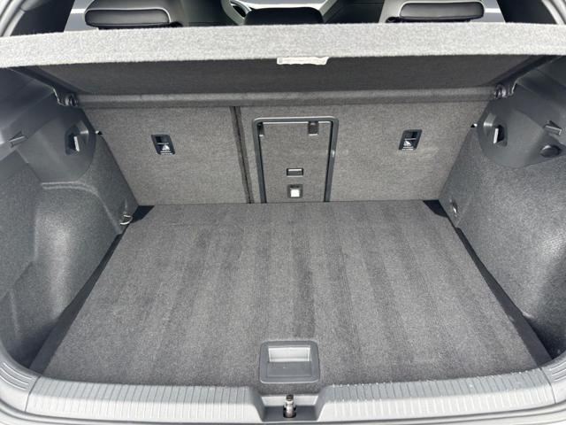 VOLKSWAGEN Golf usata, con Climatizzatore