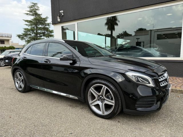 MERCEDES-BENZ GLA 200 usata, con Alzacristalli elettrici