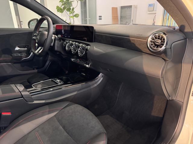 MERCEDES-BENZ A 200 usata, con Servosterzo