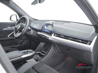 BMW iX1 usata 11