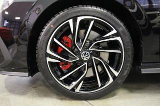 VOLKSWAGEN Golf usata, con Volante in pelle