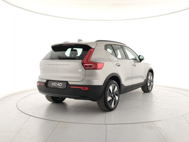 VOLVO XC40 usata, con Autoradio