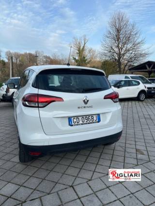 RENAULT Scenic usata, con Limitatore di velocità