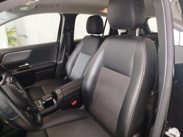 MERCEDES-BENZ GLA 200 usata, con Chiusura centralizzata