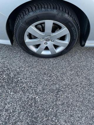 PEUGEOT 308 usata, con Cerchi in lega