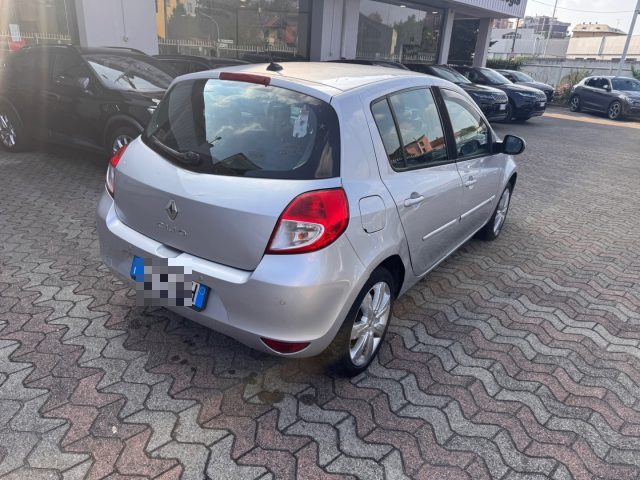 RENAULT Clio usata, con Autoradio