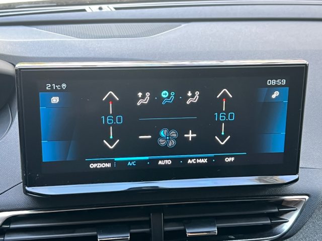 PEUGEOT 5008 usata, con Vetri oscurati