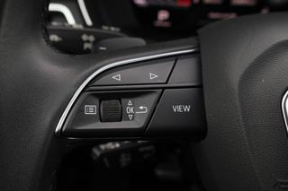 AUDI A4 usata, con Sensori di parcheggio anteriori