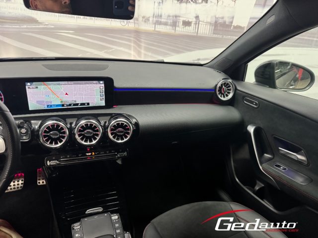 MERCEDES-BENZ A 180 usata, con Interni in pelle