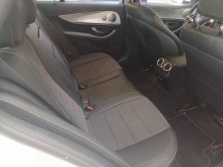 MERCEDES-BENZ E 300 usata, con Luci diurne