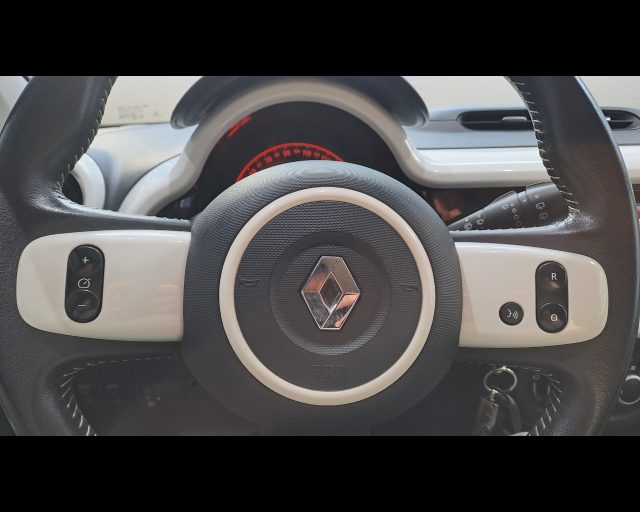 RENAULT Twingo usata, con Cruise Control