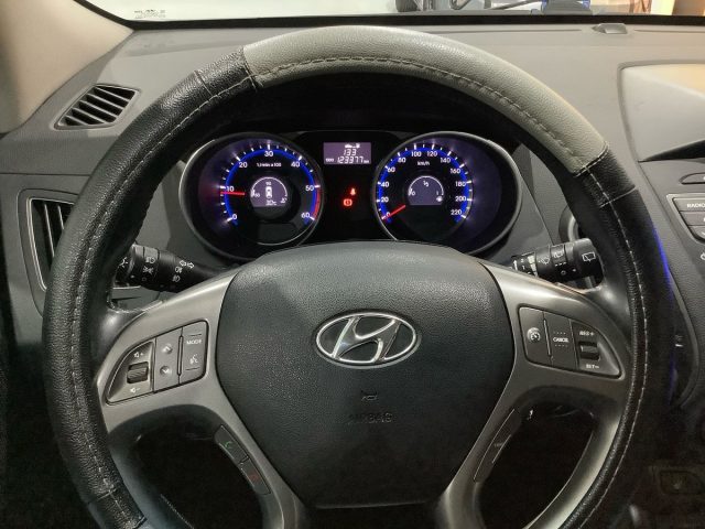 HYUNDAI iX35 usata, con Sedile posteriore sdoppiato