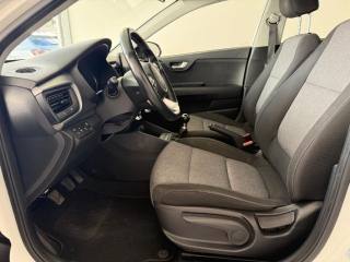 KIA Stonic usata, con Sensori di parcheggio posteriori