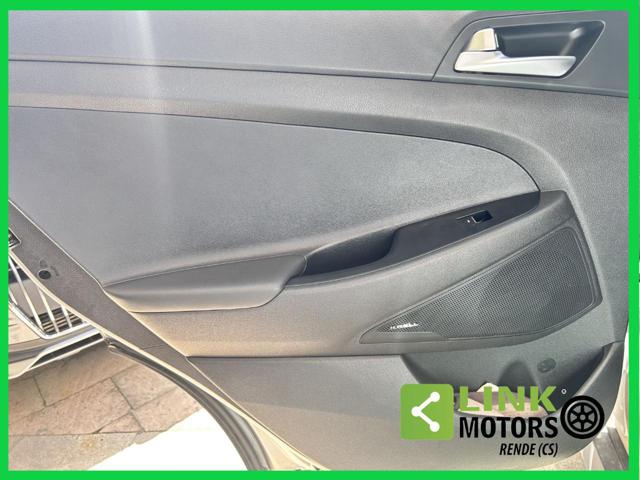 HYUNDAI Tucson usata, con Specchietti laterali elettrici
