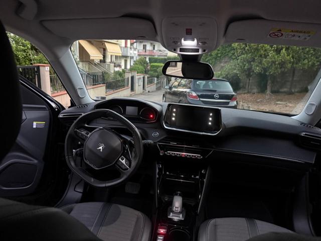PEUGEOT 2008 usata, con Climatizzatore