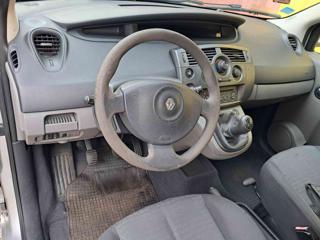 RENAULT Scenic usata 11