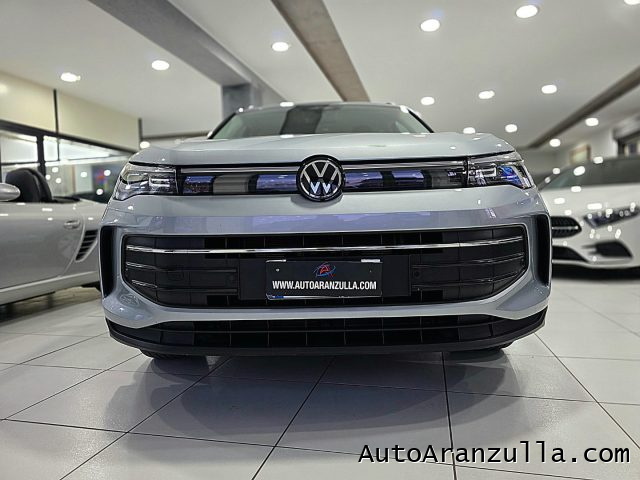 VOLKSWAGEN Tiguan usata, con Fari LED