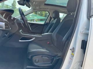 JAGUAR F-Pace usata, con Controllo automatico clima