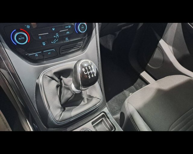 FORD Kuga usata, con Luci diurne