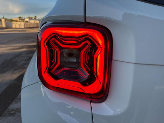 JEEP Renegade usata, con Sedile posteriore sdoppiato