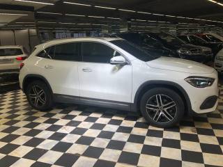 MERCEDES-BENZ GLA 200 usata, con Climatizzatore