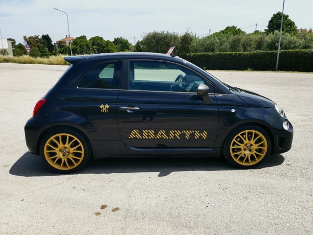 ABARTH 695 usata, con USB