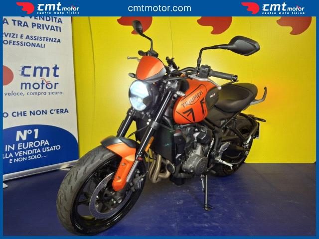 TRIUMPH Trident 660 usata 1
