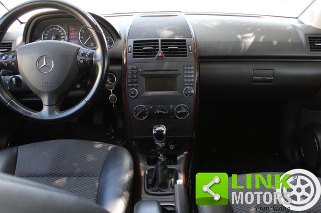 MERCEDES-BENZ A 180 usata, con Specchietti laterali elettrici