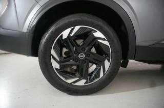 NISSAN Qashqai usata, con Autoradio