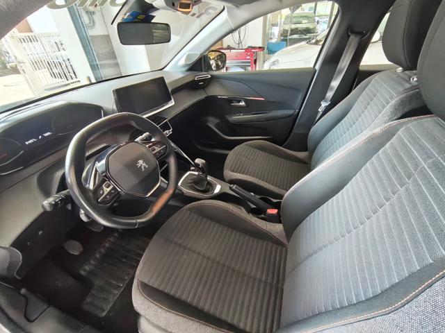 PEUGEOT 208 usata, con Autoradio