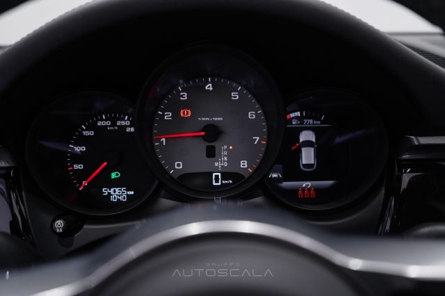 PORSCHE Macan usata, con Volante in pelle