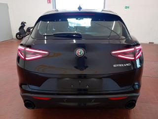 ALFA ROMEO Stelvio usata, con Alzacristalli elettrici