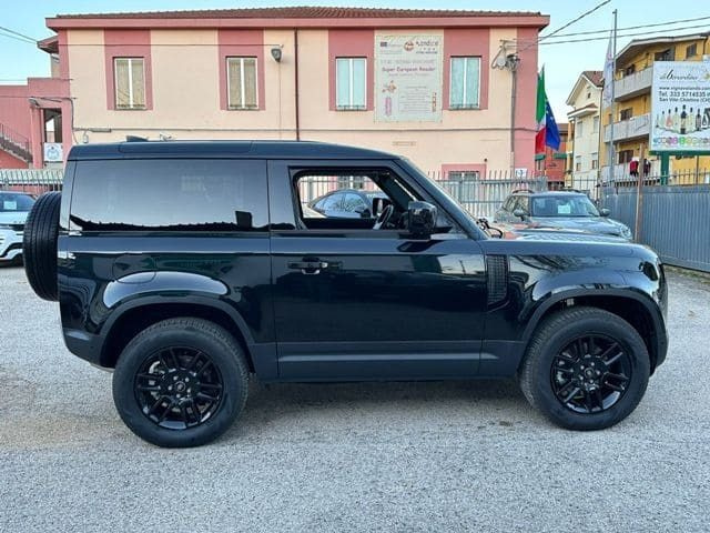 LAND ROVER Defender usata, con Controllo automatico clima