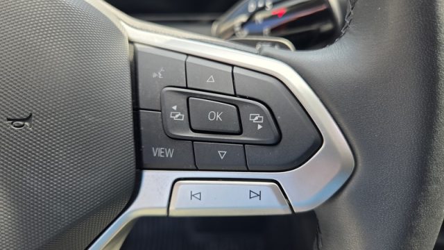 VOLKSWAGEN Tiguan usata, con Volante multifunzione
