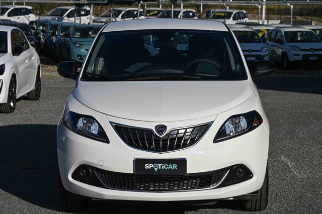 LANCIA Ypsilon usata, con Airbag