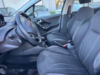 PEUGEOT 208 usata, con Climatizzatore