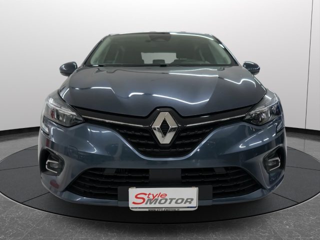 RENAULT Clio usata, con Sensori di parcheggio posteriori