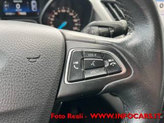 FORD Kuga usata, con Bracciolo