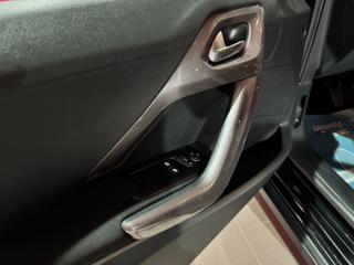 PEUGEOT 2008 usata, con Climatizzatore