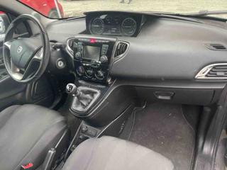 LANCIA Ypsilon usata, con Servosterzo