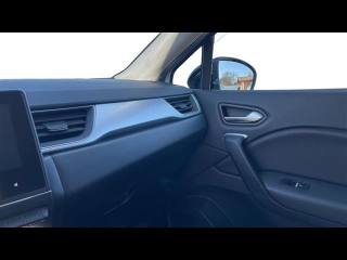 RENAULT Captur usata, con Volante in pelle